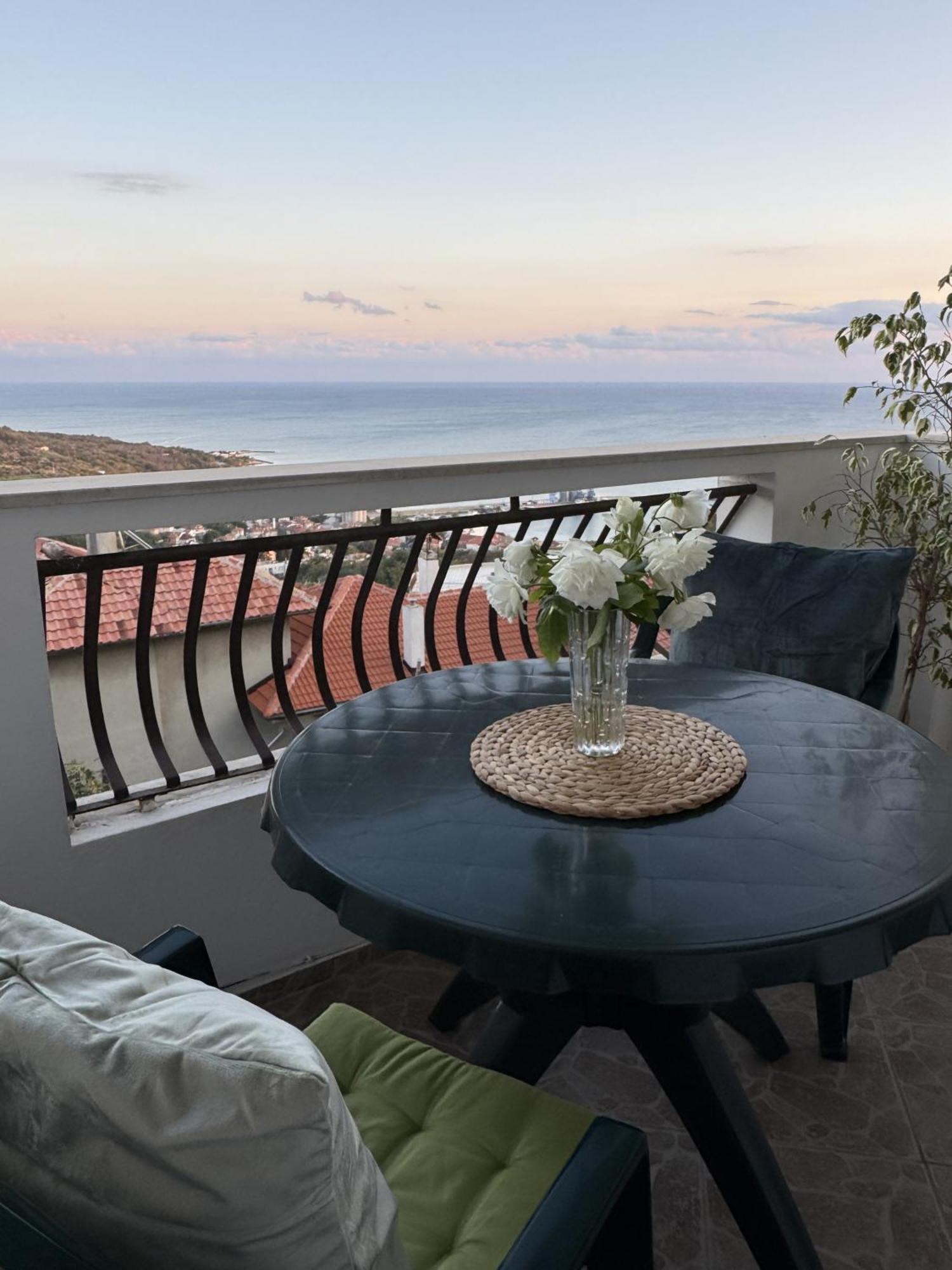 Kakavanen'S Sea View Apartment Balchik Luaran gambar